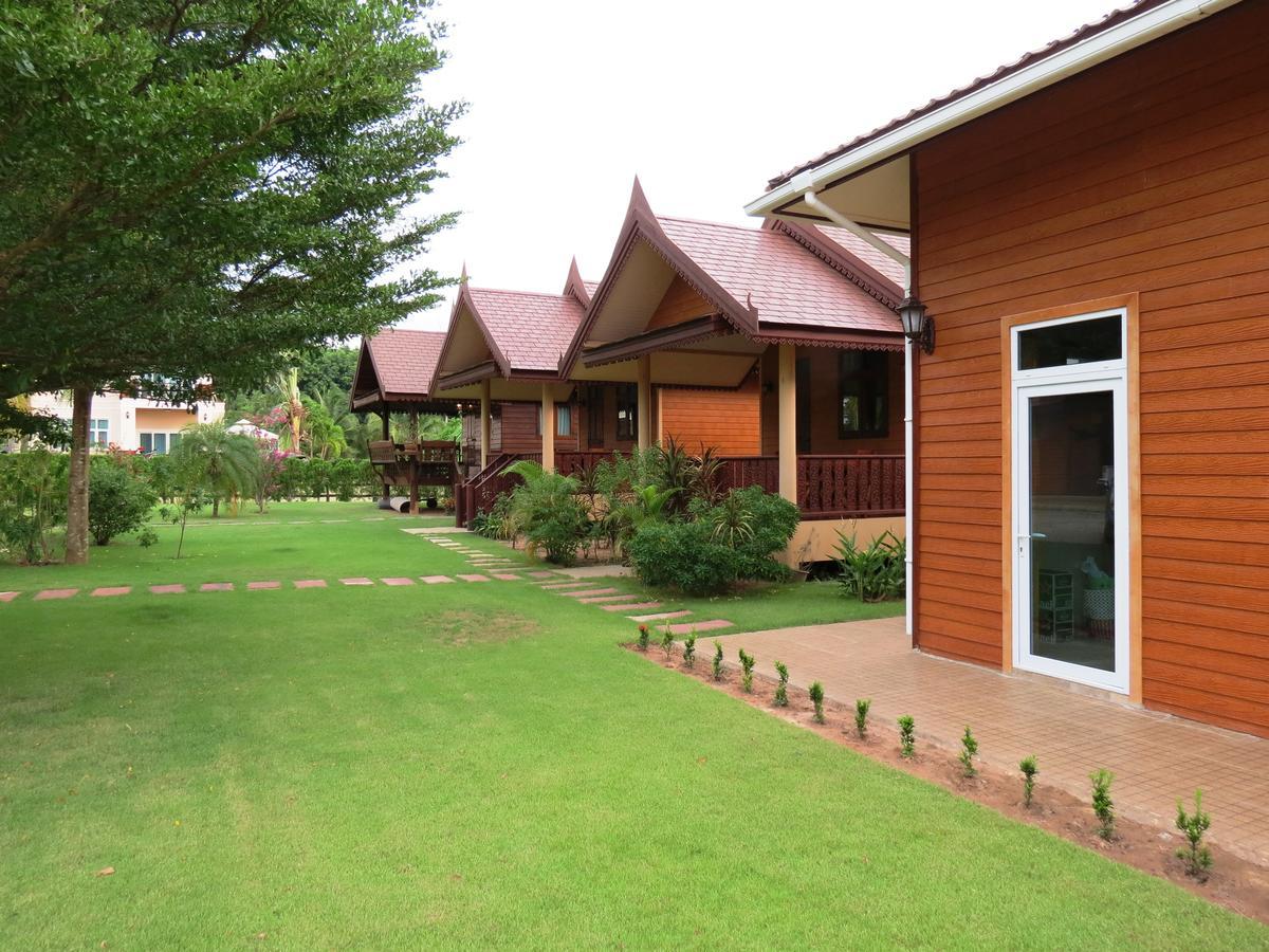 Pongsin Resort Khun Han Bagian luar foto