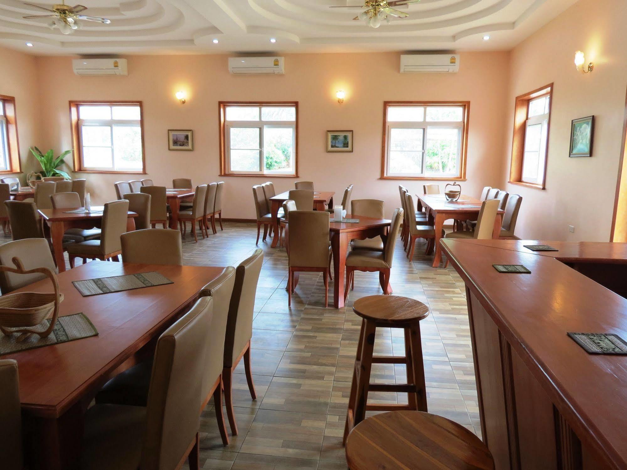 Pongsin Resort Khun Han Bagian luar foto
