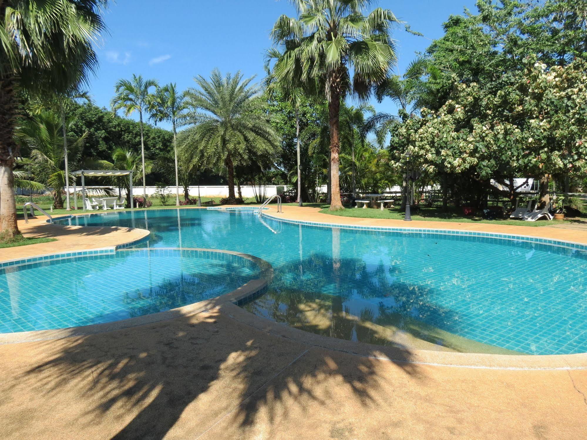 Pongsin Resort Khun Han Bagian luar foto