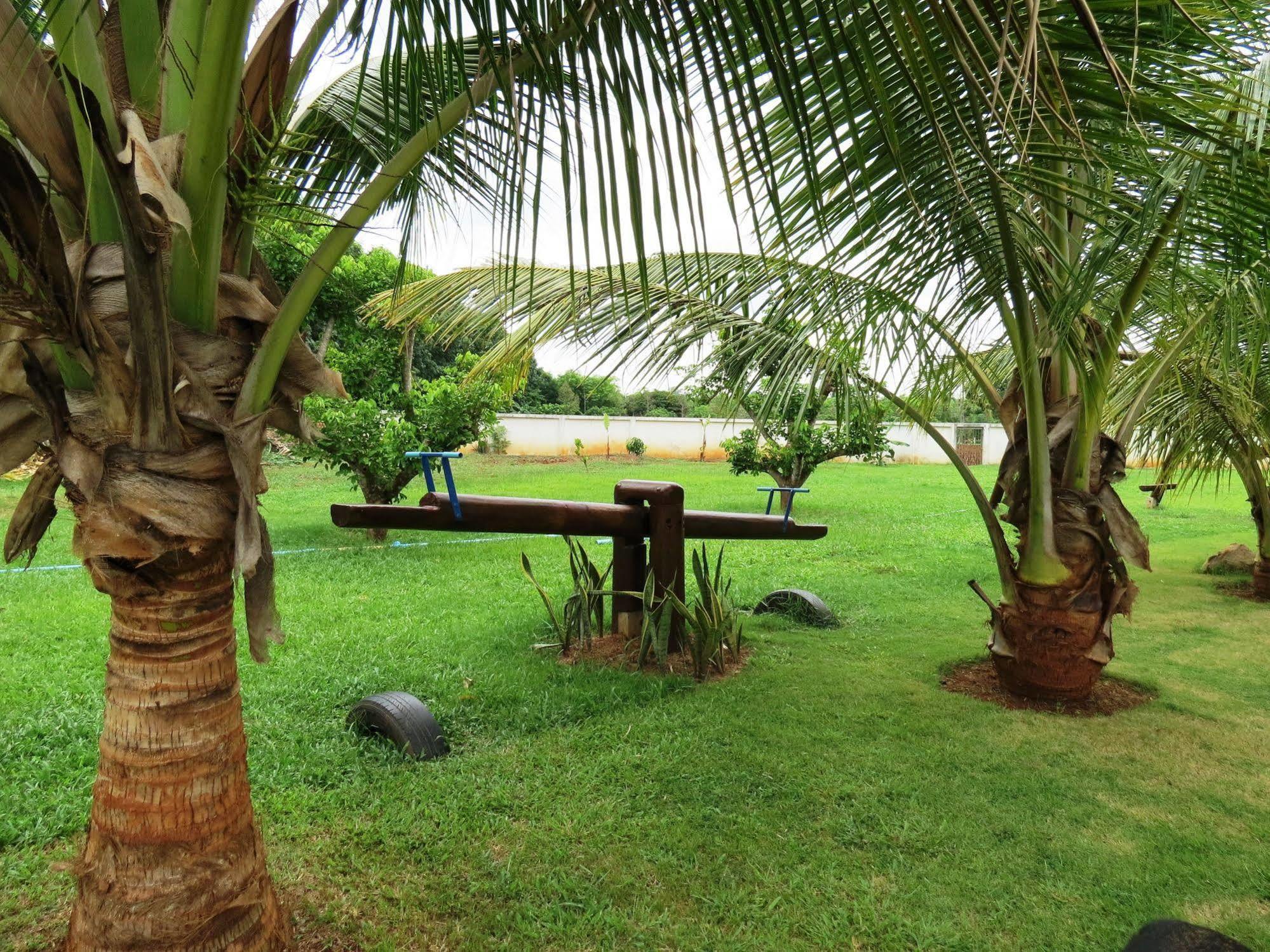 Pongsin Resort Khun Han Bagian luar foto